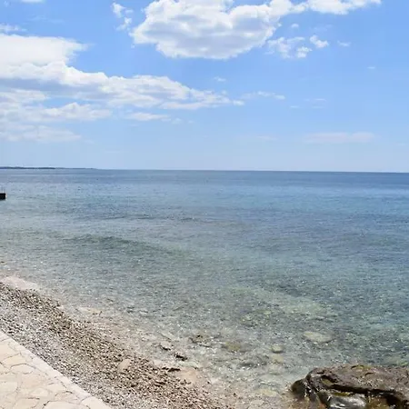 Ida Novigrad Istria