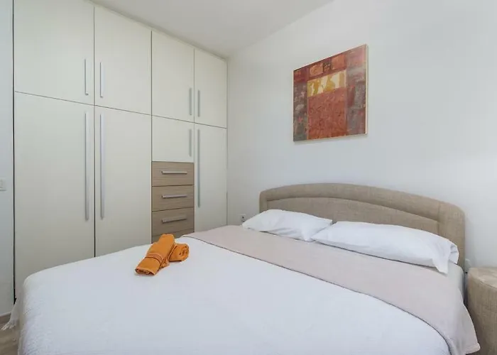 Ida 招待所 Novigrad Istria